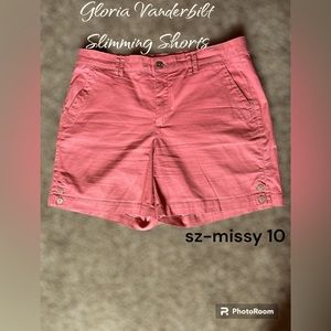 𝓖𝓵𝓸𝓻𝓲𝓪 𝓥𝓪𝓷𝓭𝓮𝓻𝓫𝓲𝓵𝓽 𝓢𝓱𝓸𝓻𝓽𝓼        all round slimming effect